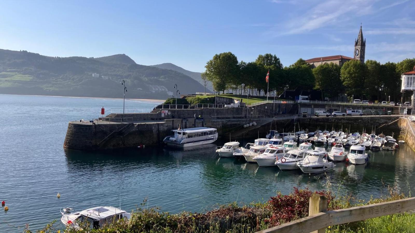 Duplex 122M2, 4 Dormitorios, 2 Banos Completos, Wifi 1Gb Mundaka Dış mekan fotoğraf